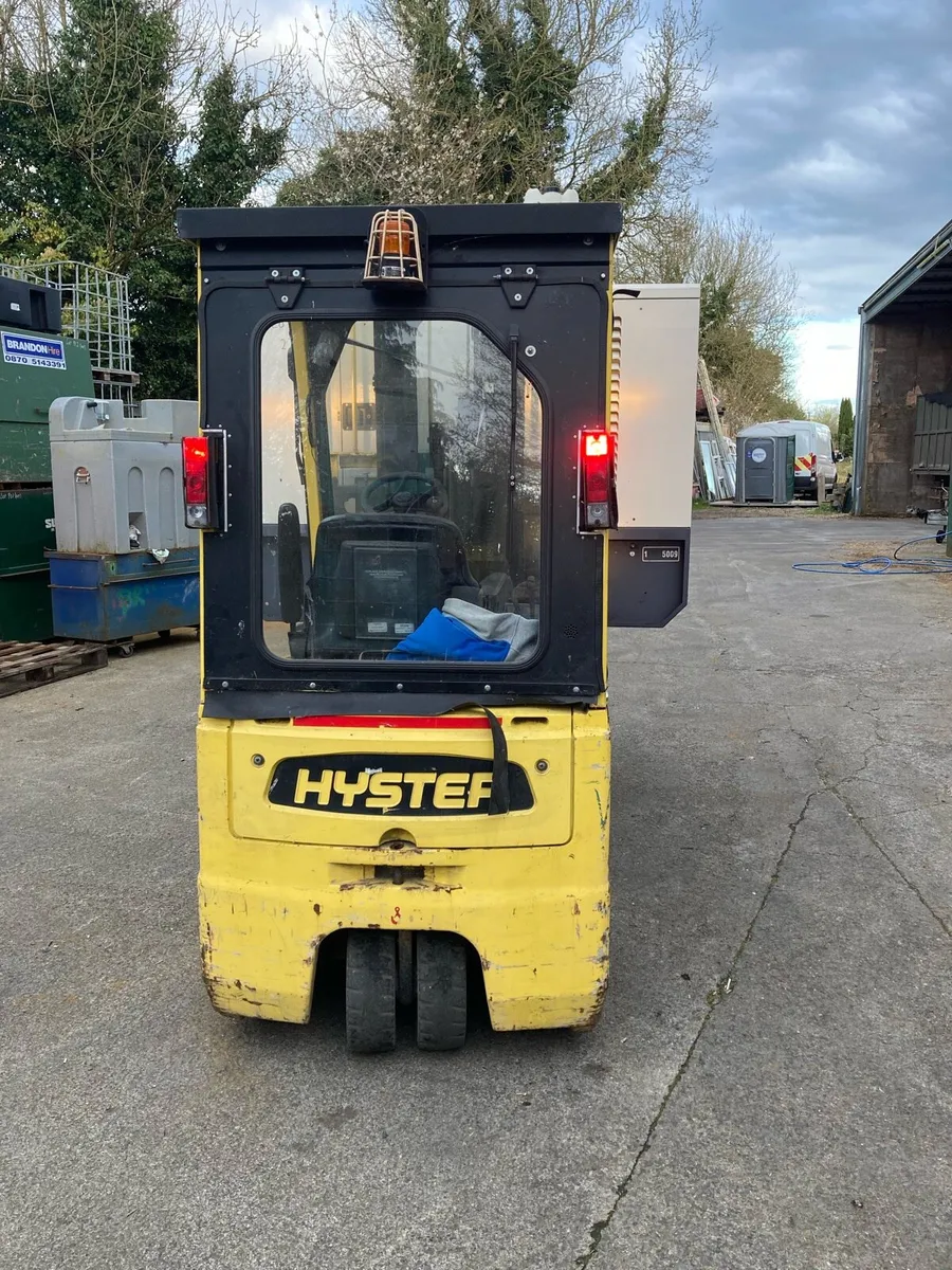 1.8 ton Battery Forklift - Image 2