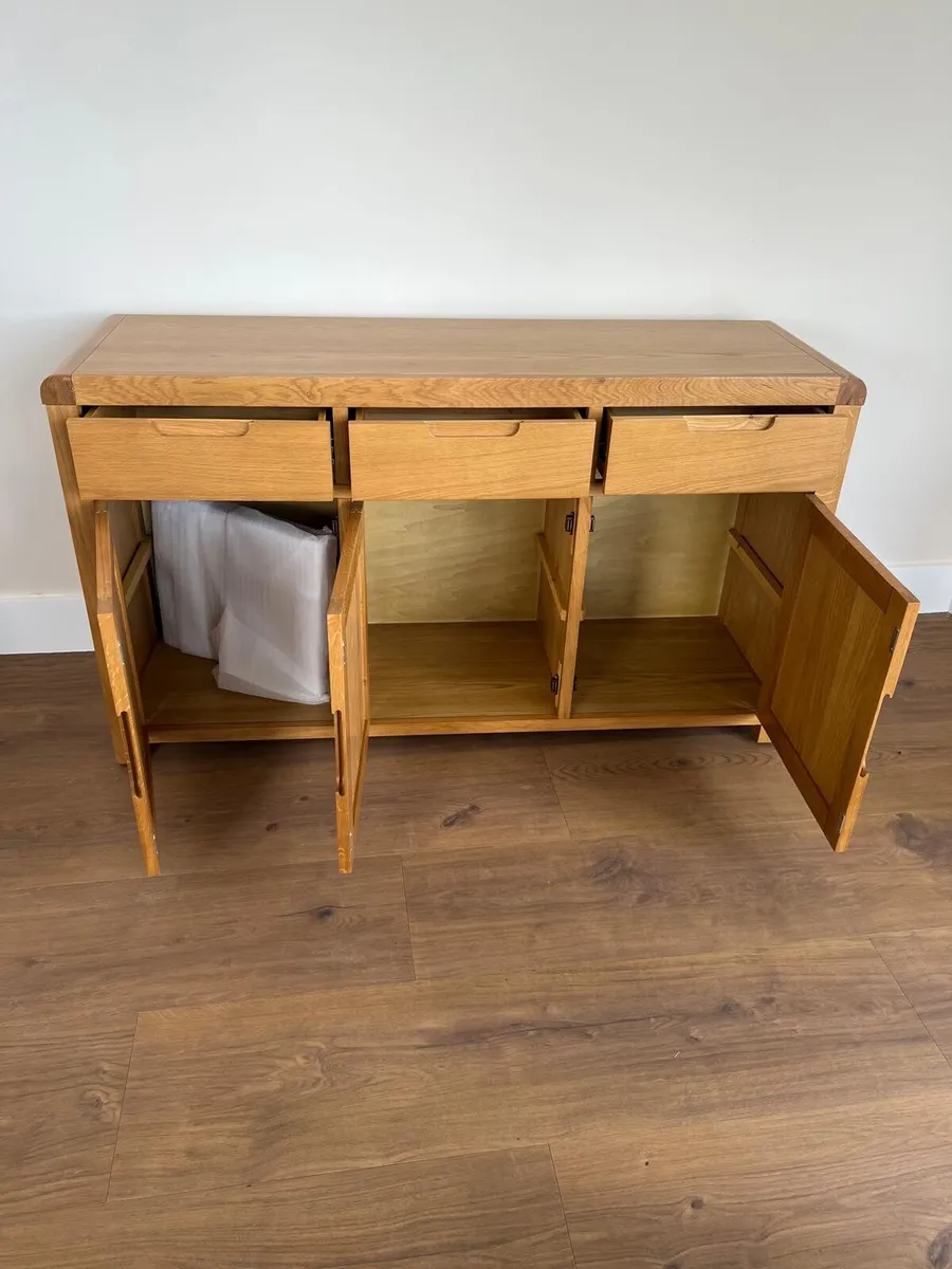 Radcliffe Side Board - Image 3