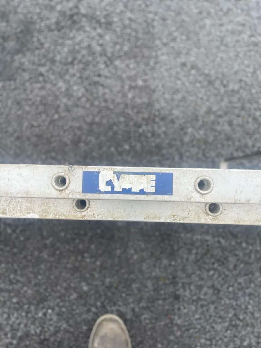 Roofing ladder - Image 3