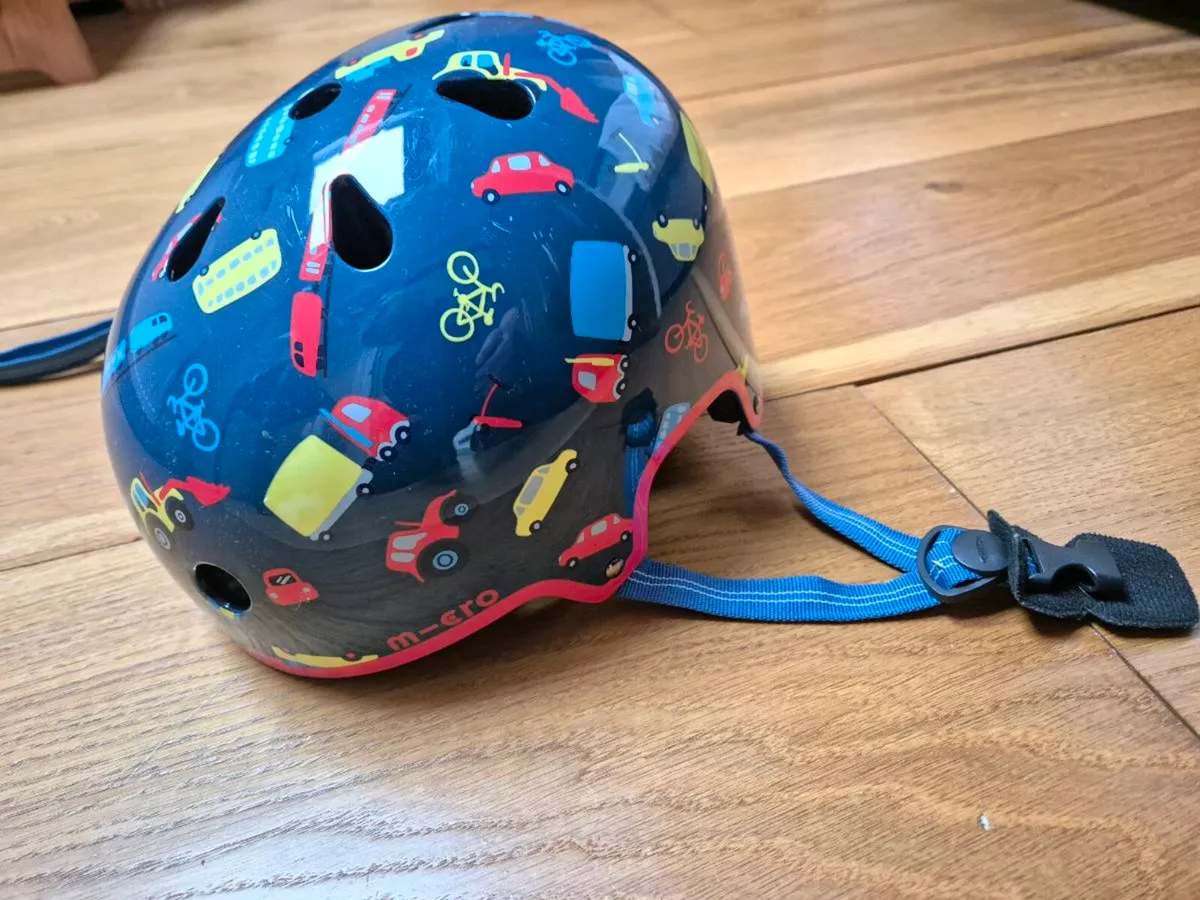 Micro scooter bike helmet size 55-58 cm - Image 1