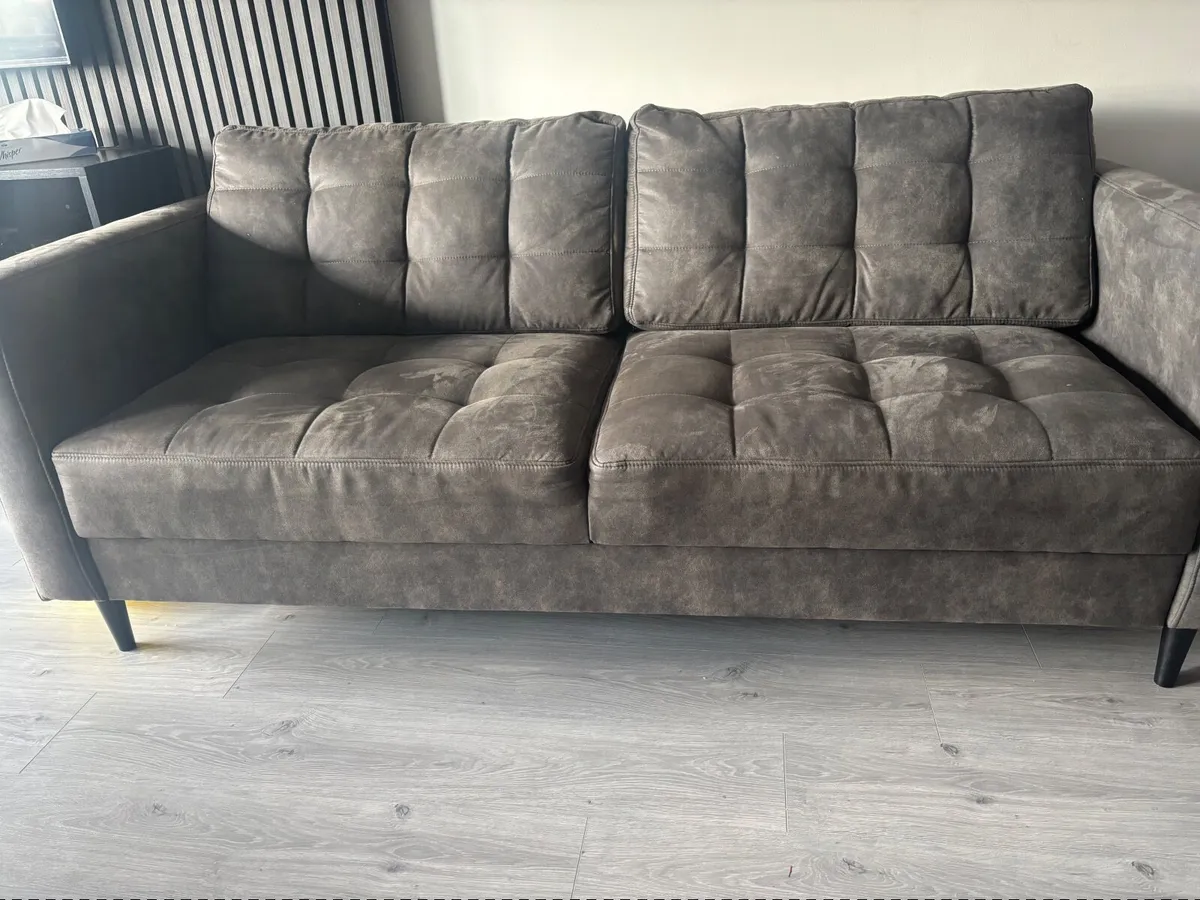 Sofa - Image 3