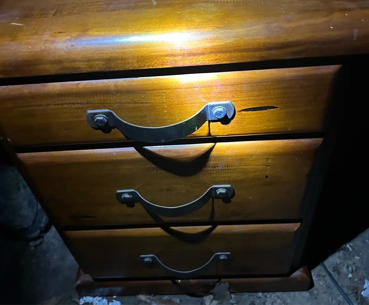 Bedroom furniture set - Image 4