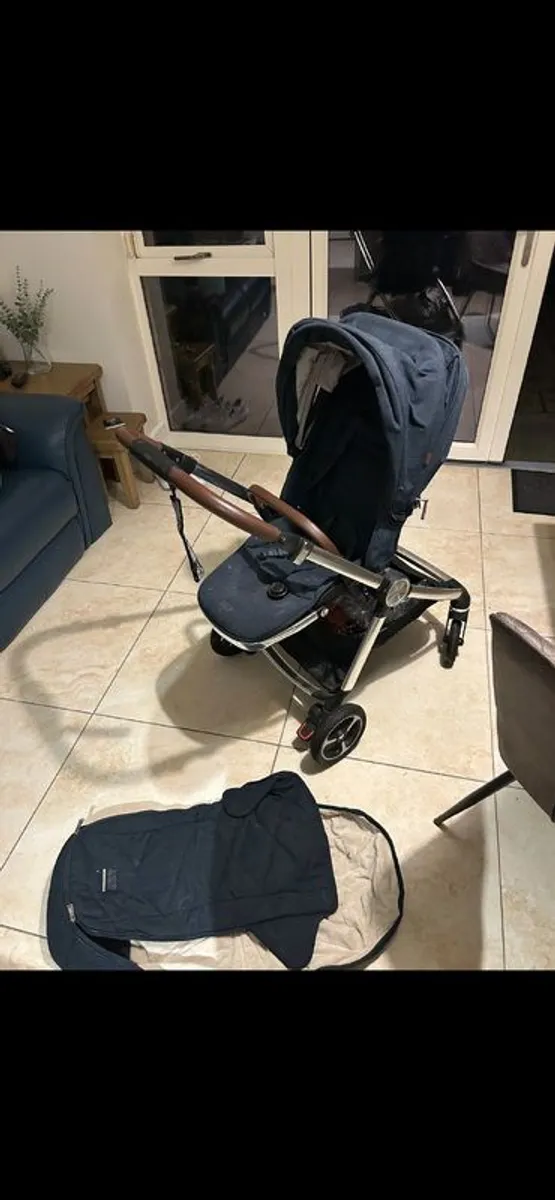Mamas and Papas Strada Pram & Pushchair - Image 1