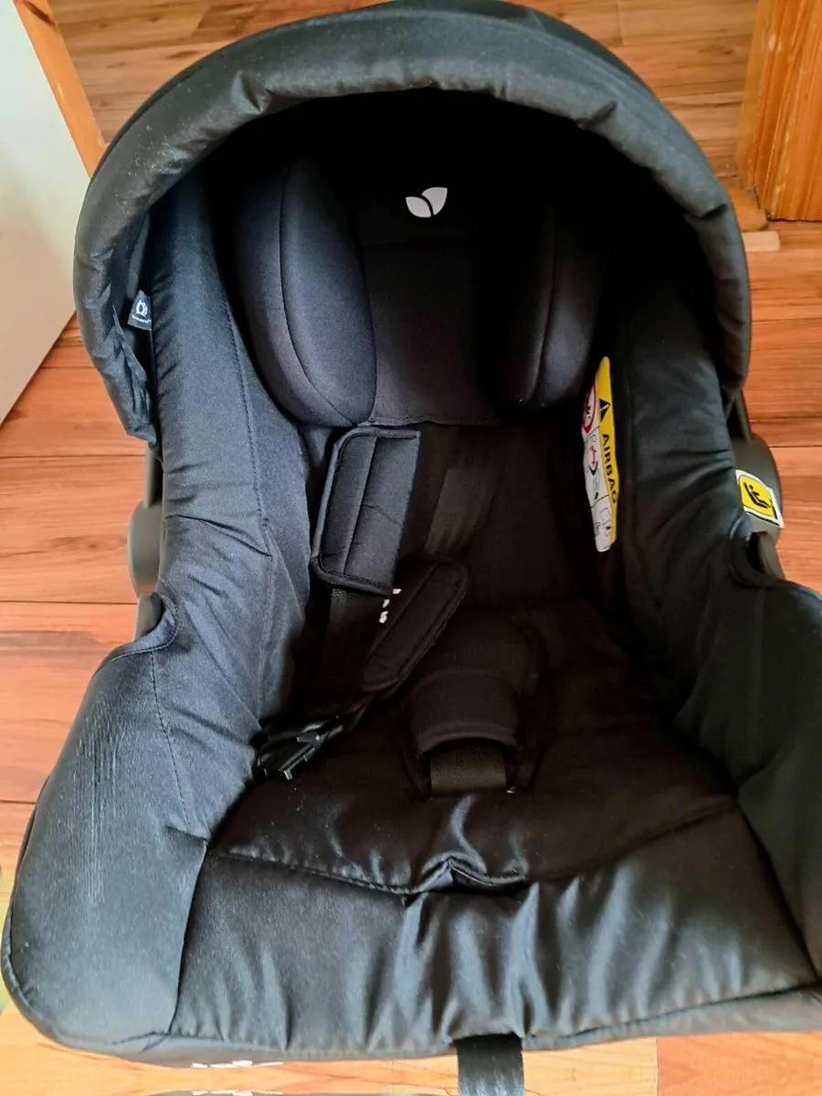 Newborn carseat - Image 2