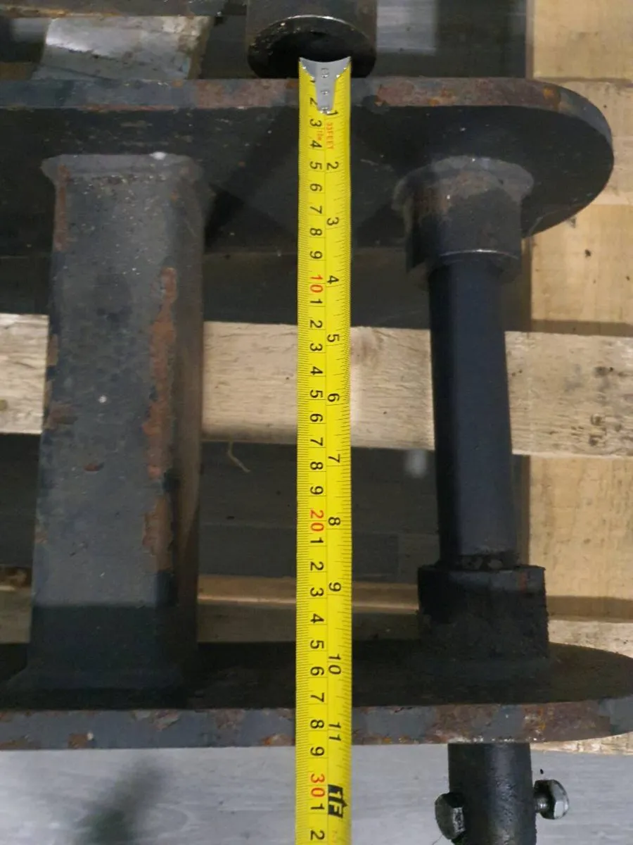 thumb grab - Image 3