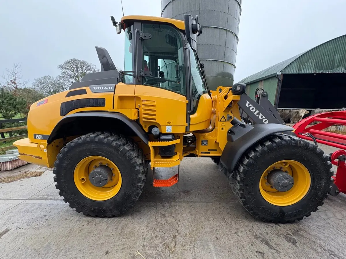VOLVO L50H WHEELED LOADER - Image 3