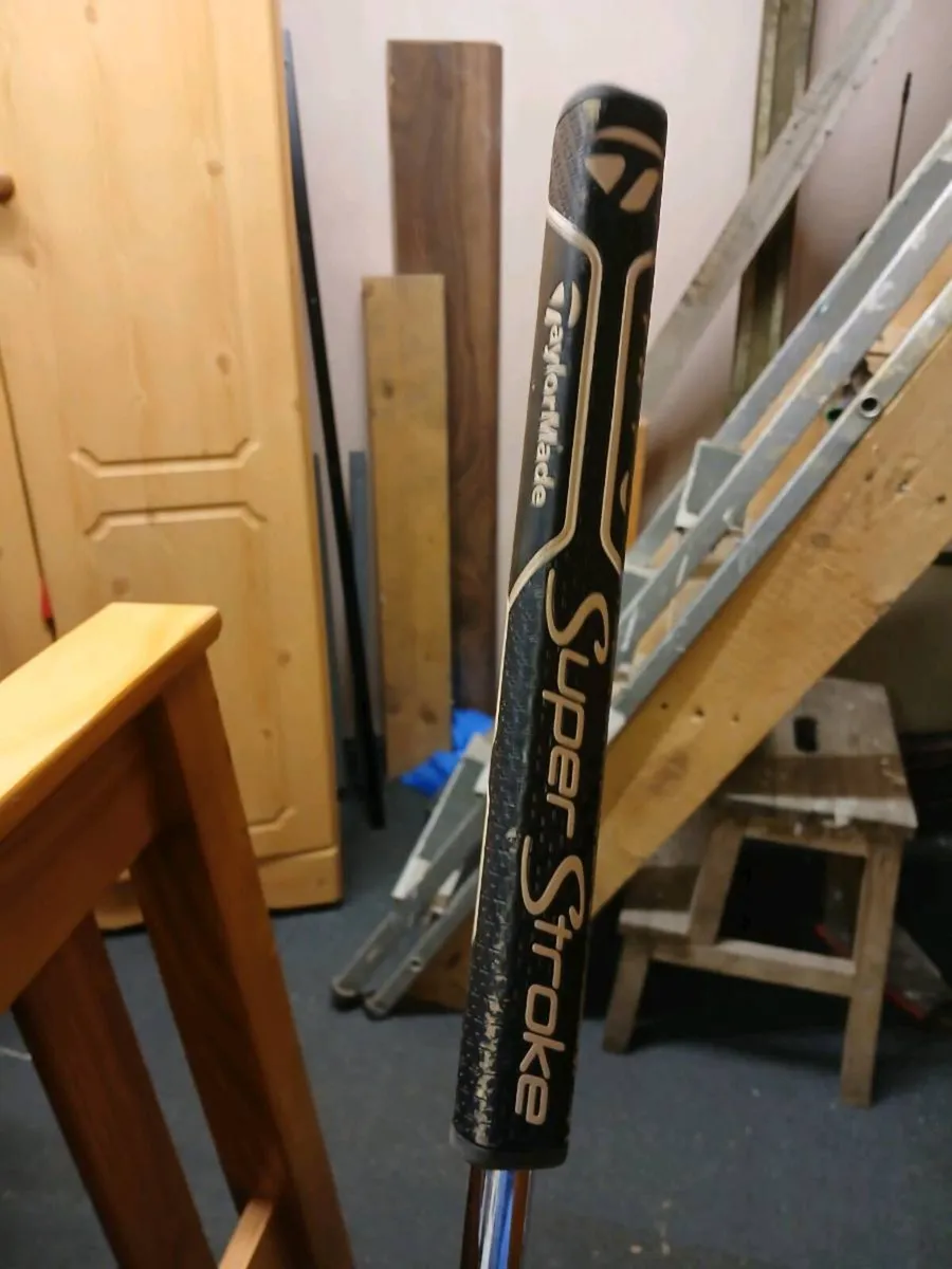 Taylormade putter very good condition - Image 3
