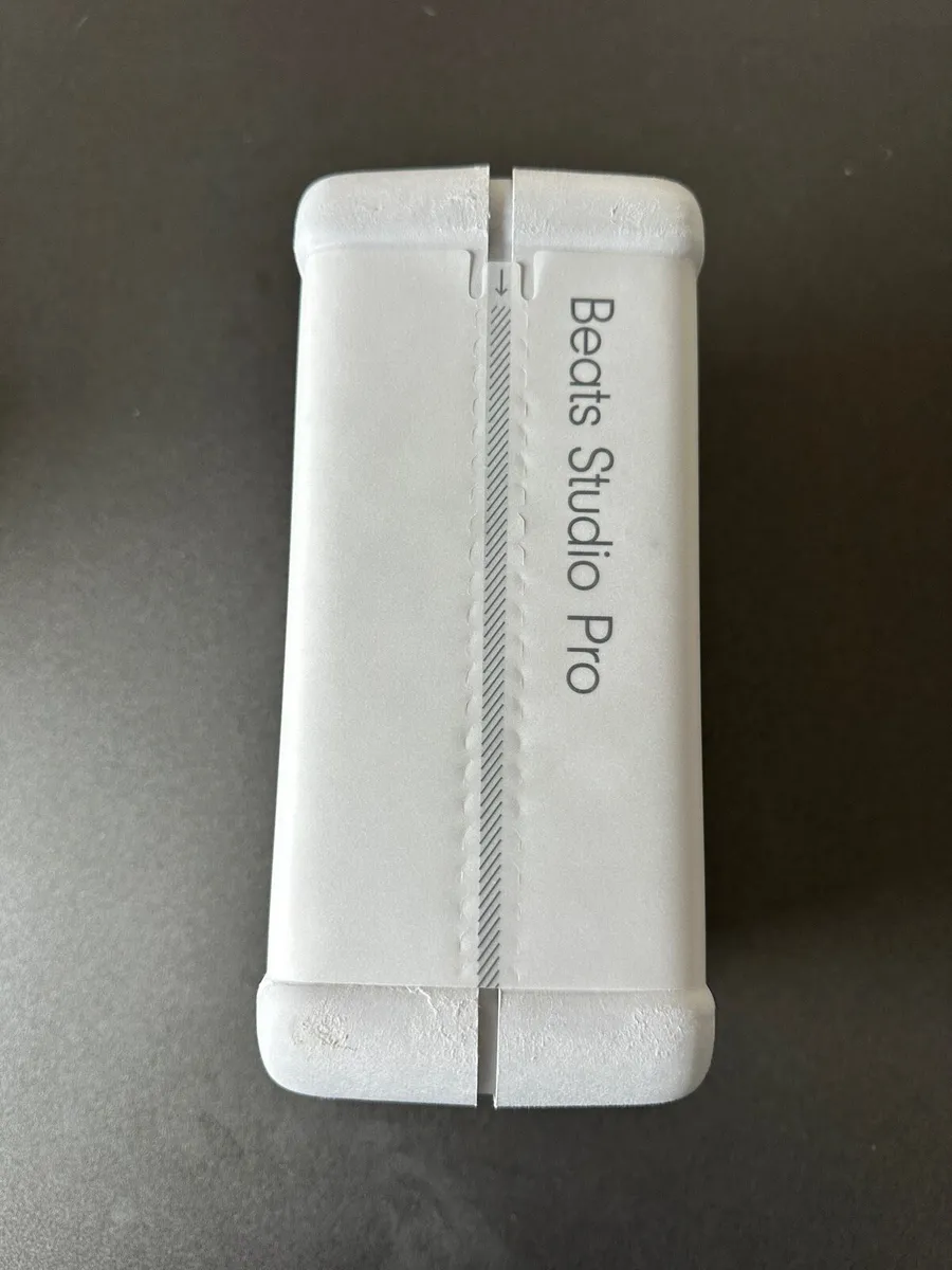 Beats Studio Pro new - Image 3