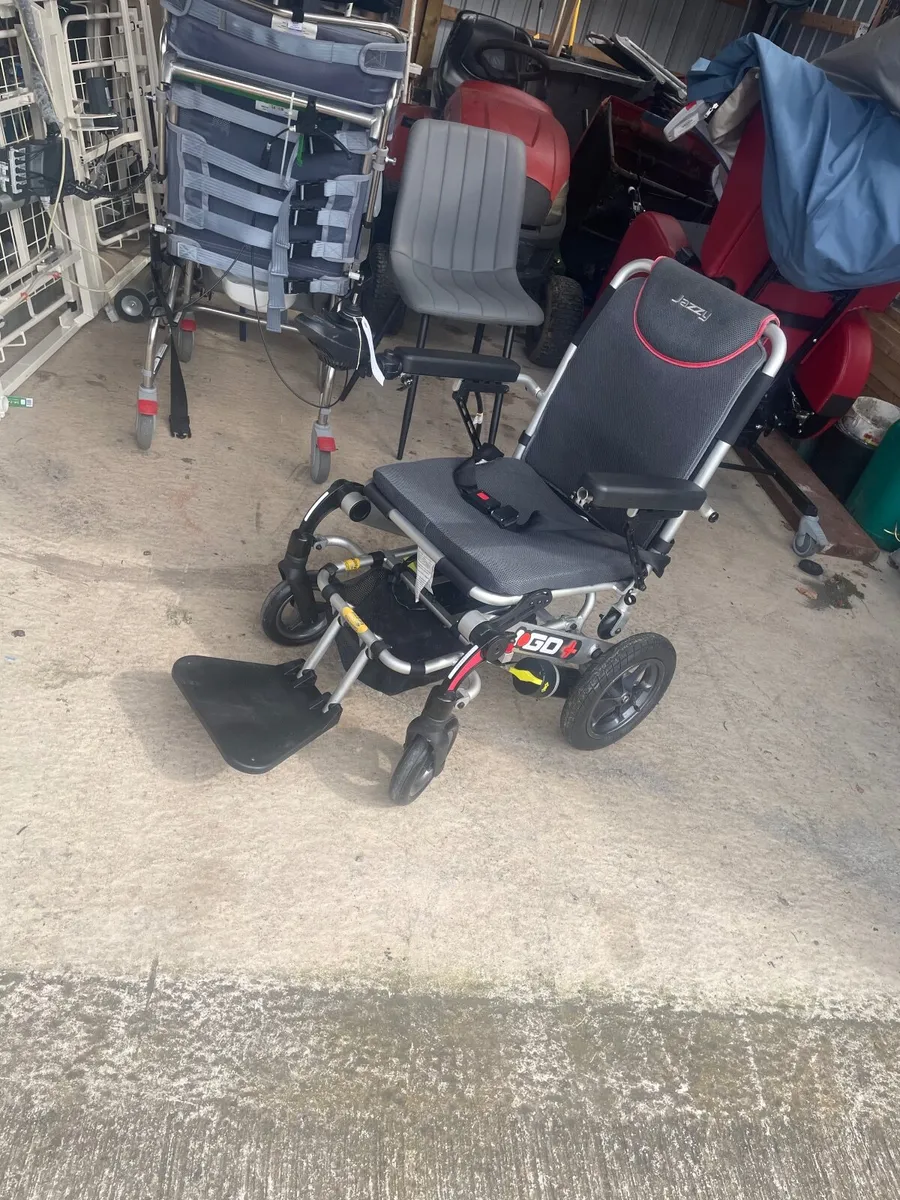 Electric Wheelchair. - Image 2