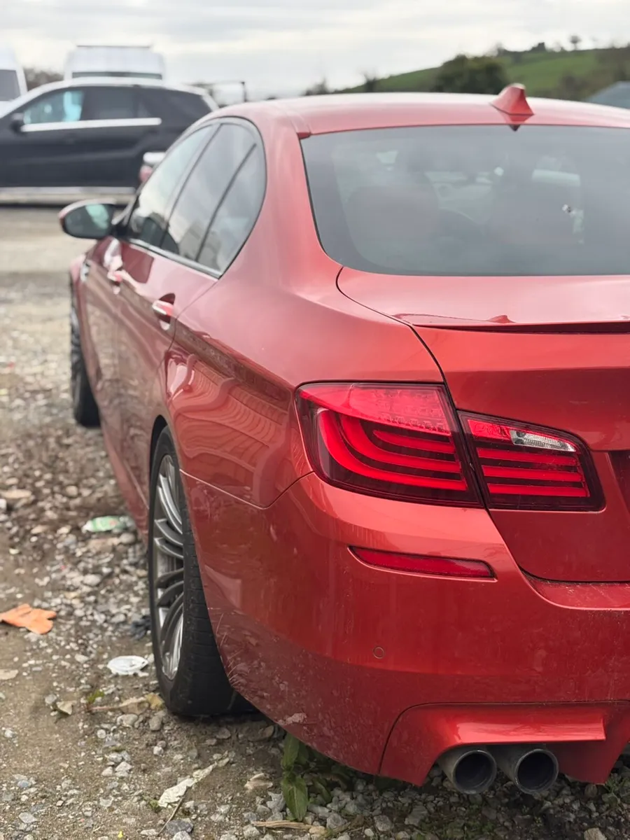 BMW M5 - Image 4