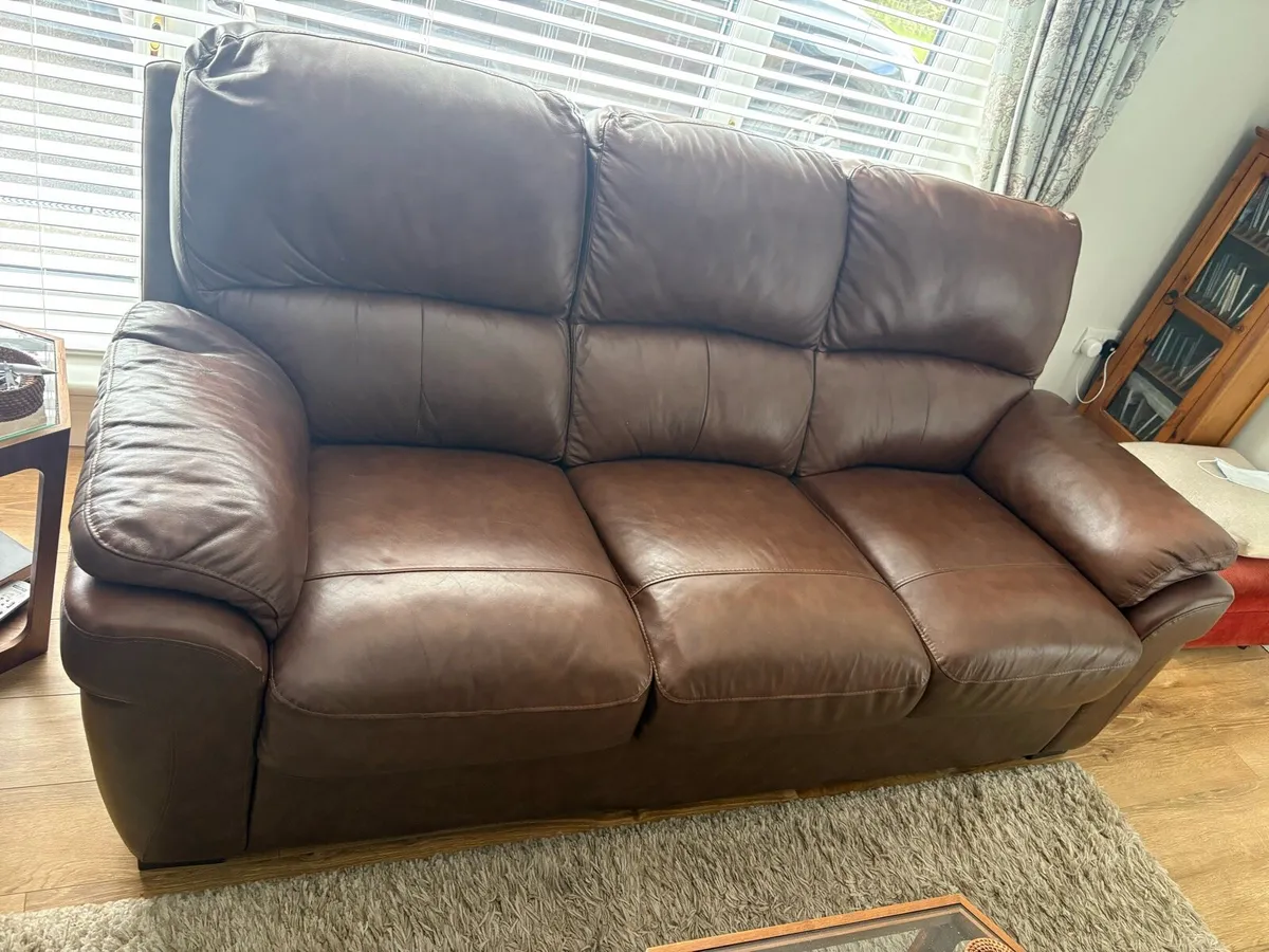 Brown leather sofa - Image 3