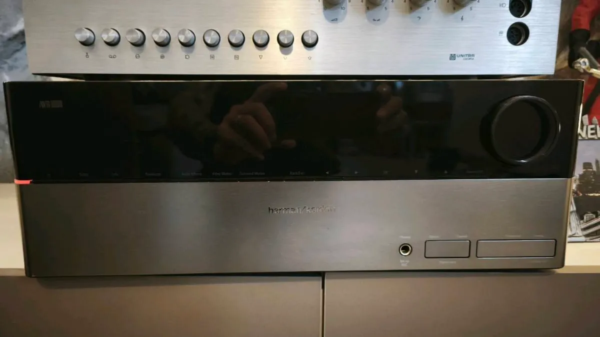 Harman Kardon AVR360 - Image 1