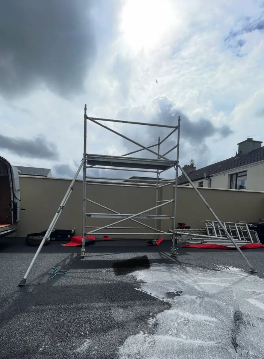 scaffolding tower - Image 2