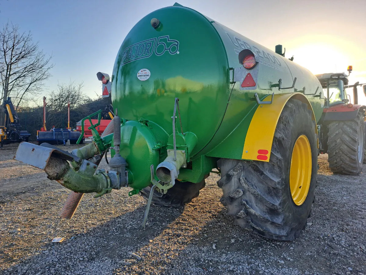Slurry tank - Image 1