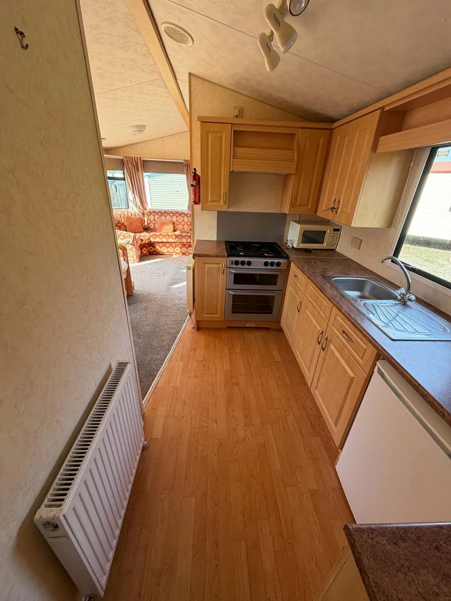 Willerby Westmorland 35 x 12 x 2 Bed - Image 2