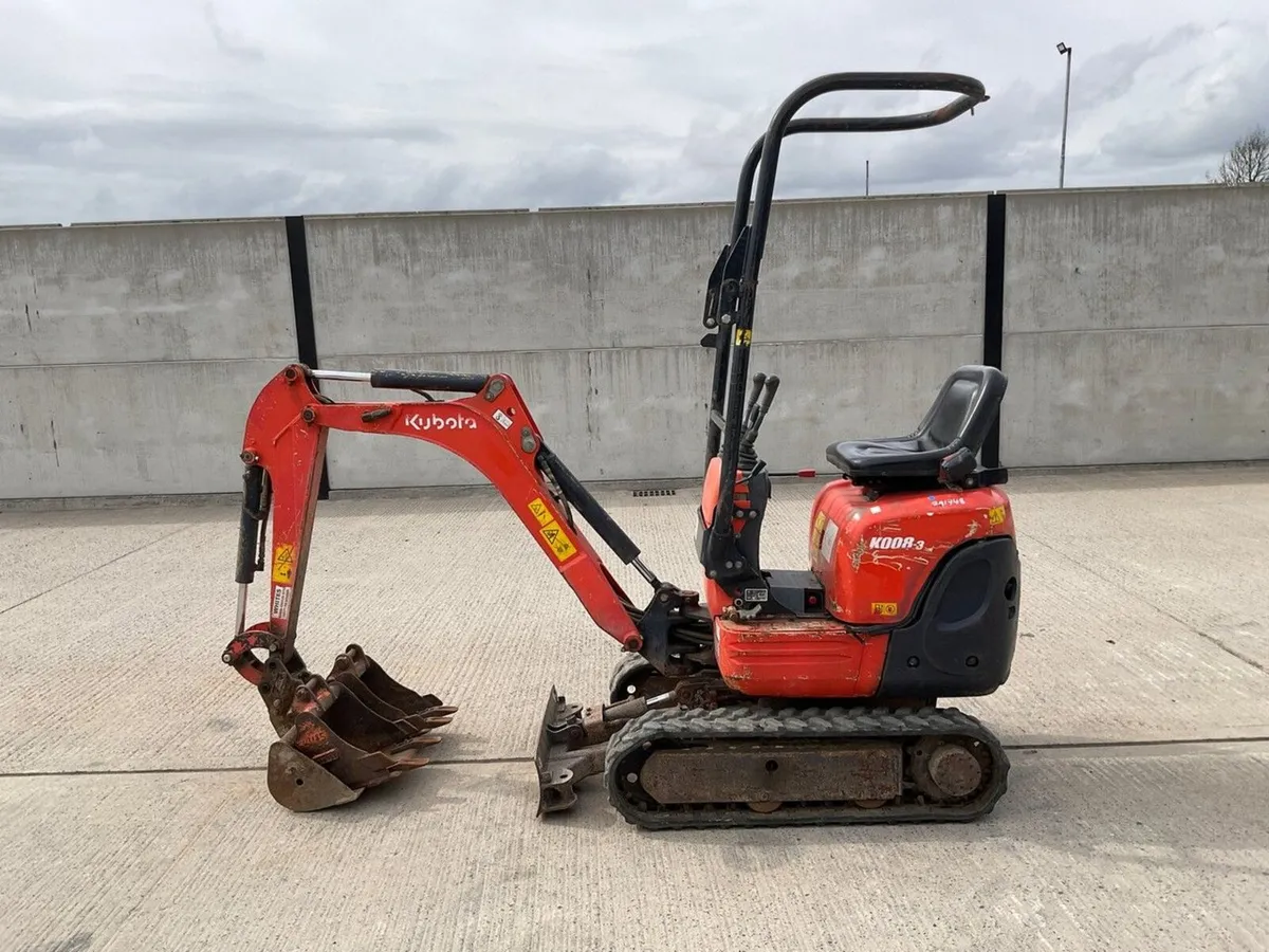 KUBOTA K008-3 1 TON MICRO DIGGER - Image 3