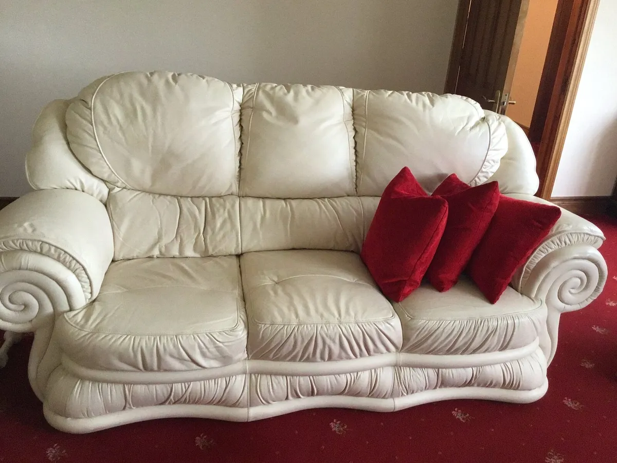 2 X 3 Seat sofa - Image 4