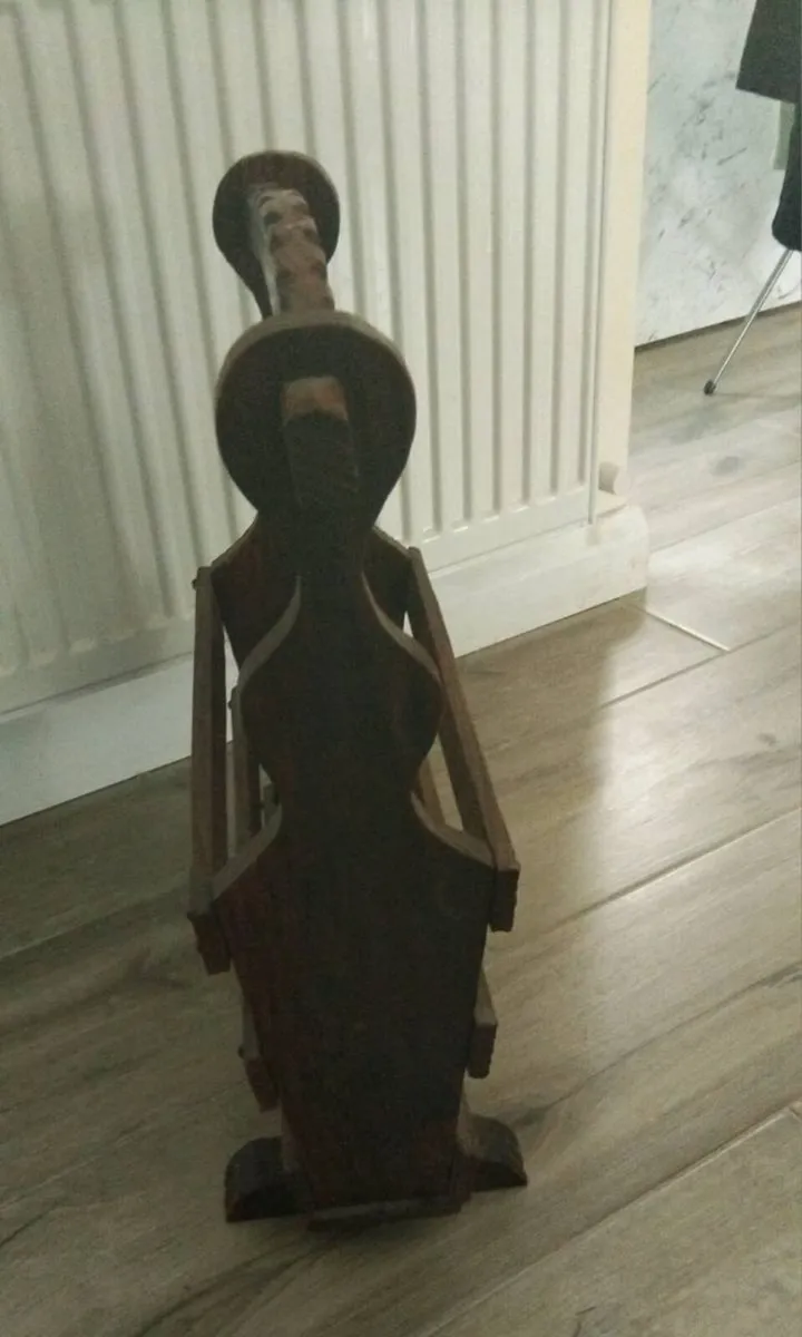 Magazine rack/book holder/wine rack - Image 2