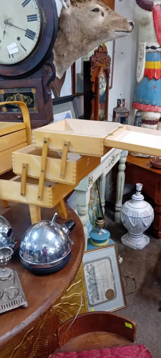 Retro Cas add Sewing Box - Image 2