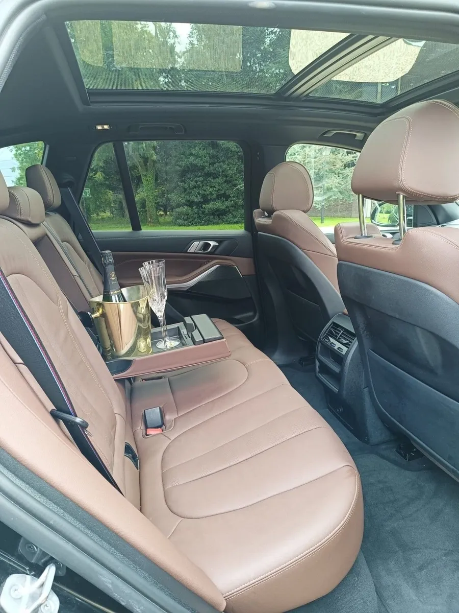 Wedding Cars - Modern cars & minibuses - Image 4