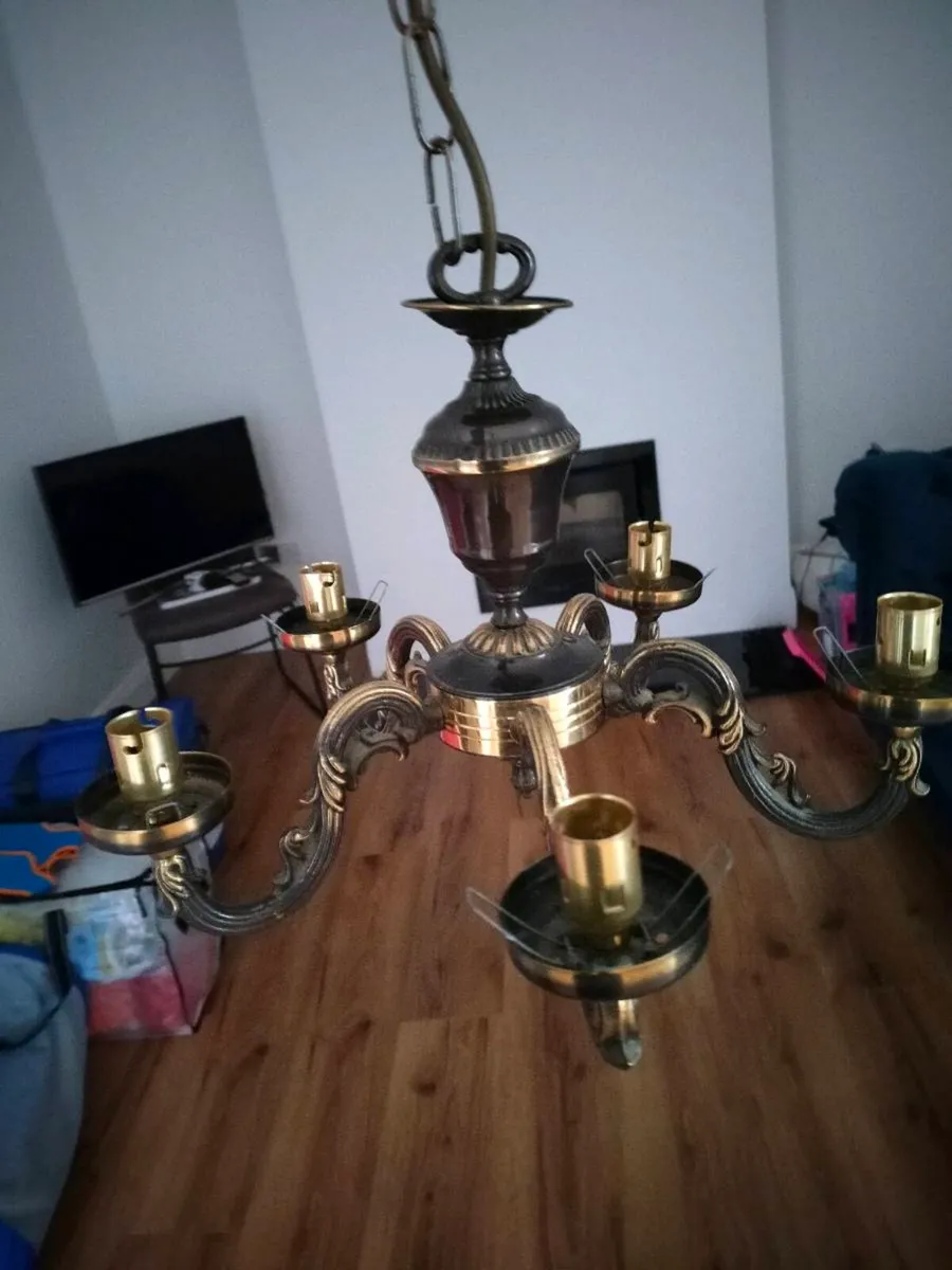 Ceiling light fixture - Image 1