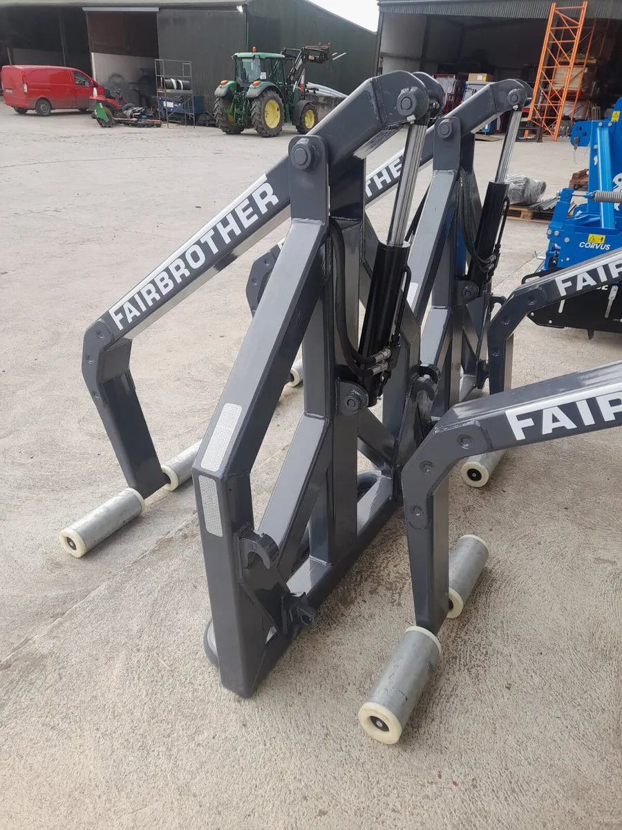 New Fairbrother elephant trunks - Image 4