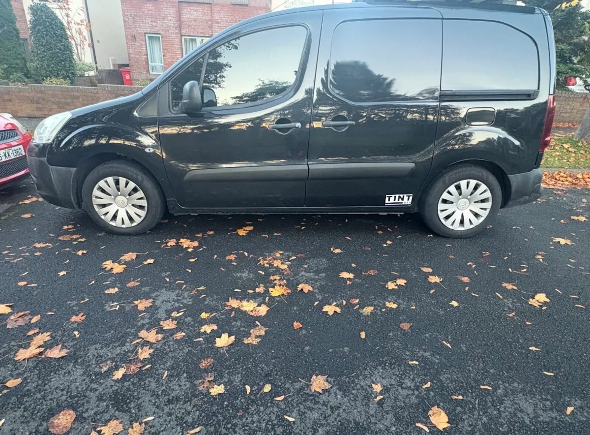 Citroen Berlingo Enterprise model 3 seater - Image 3