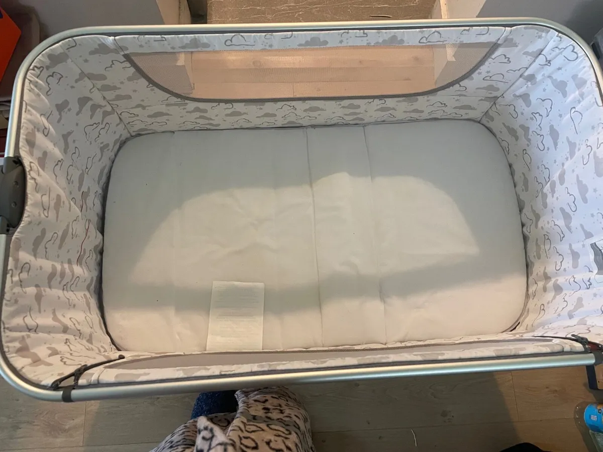 Co-sleeper / bedside cot  Babylo - Image 1