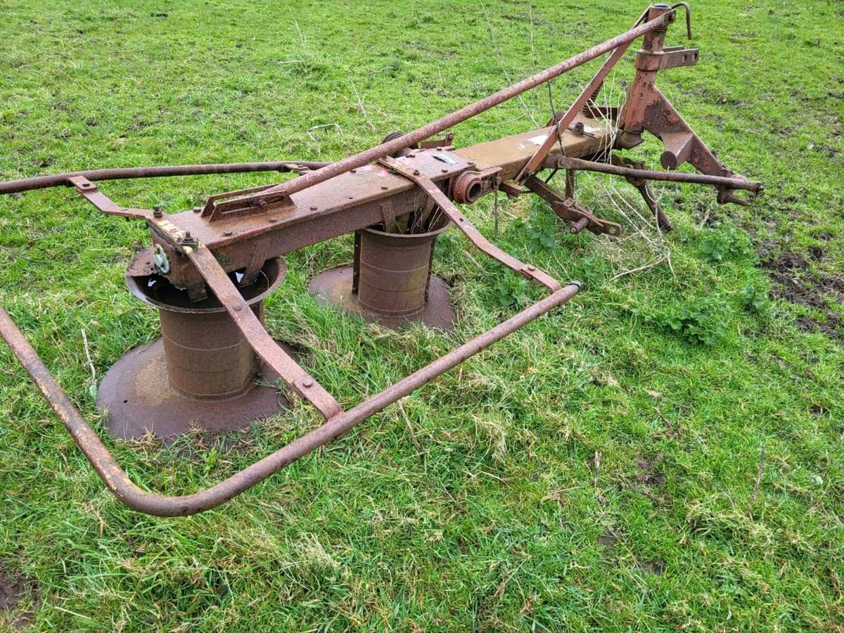 Pz 135 parts - Image 1