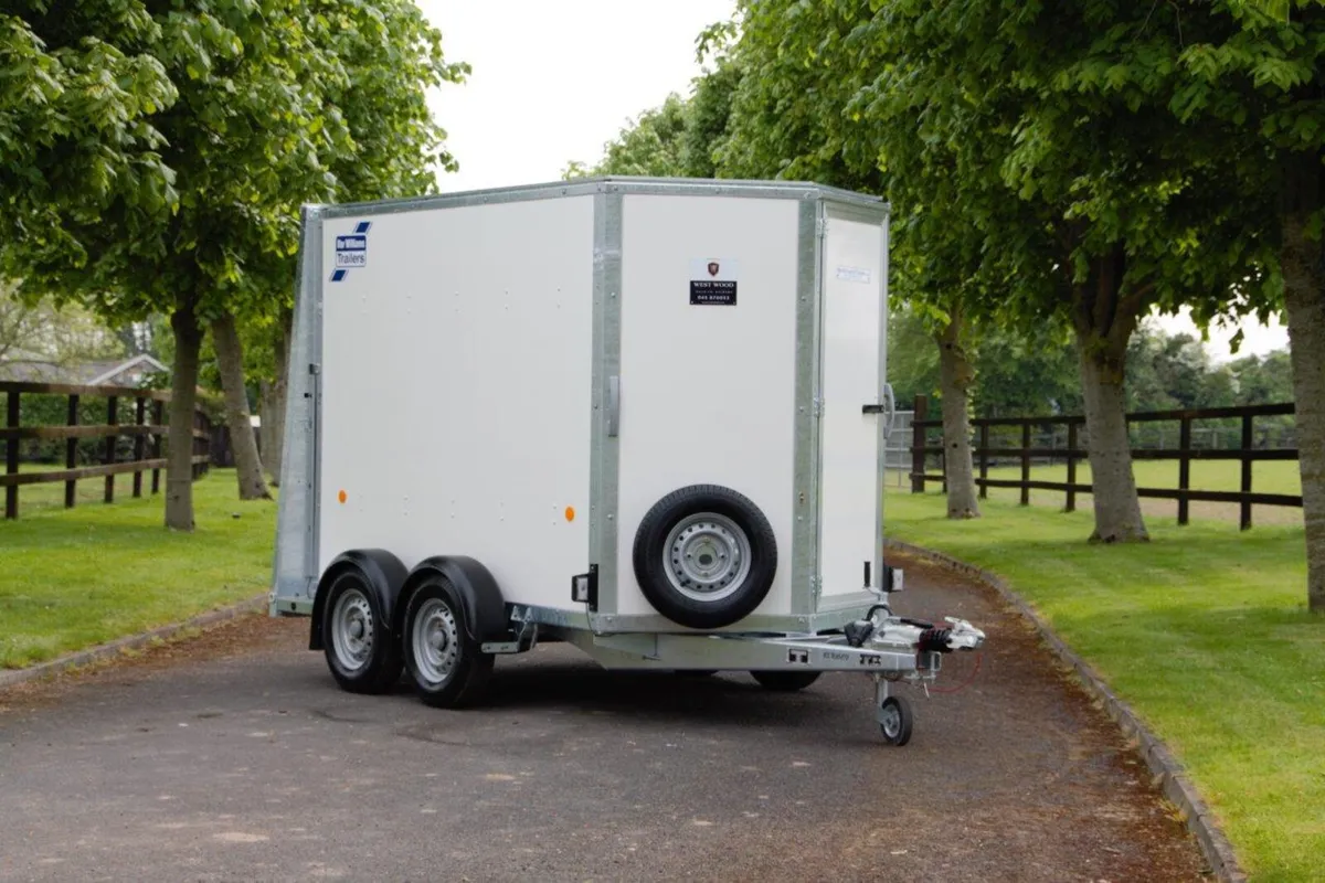 T836611 Special Offer New BV85 8' x 5' x 6' xxx - Image 1