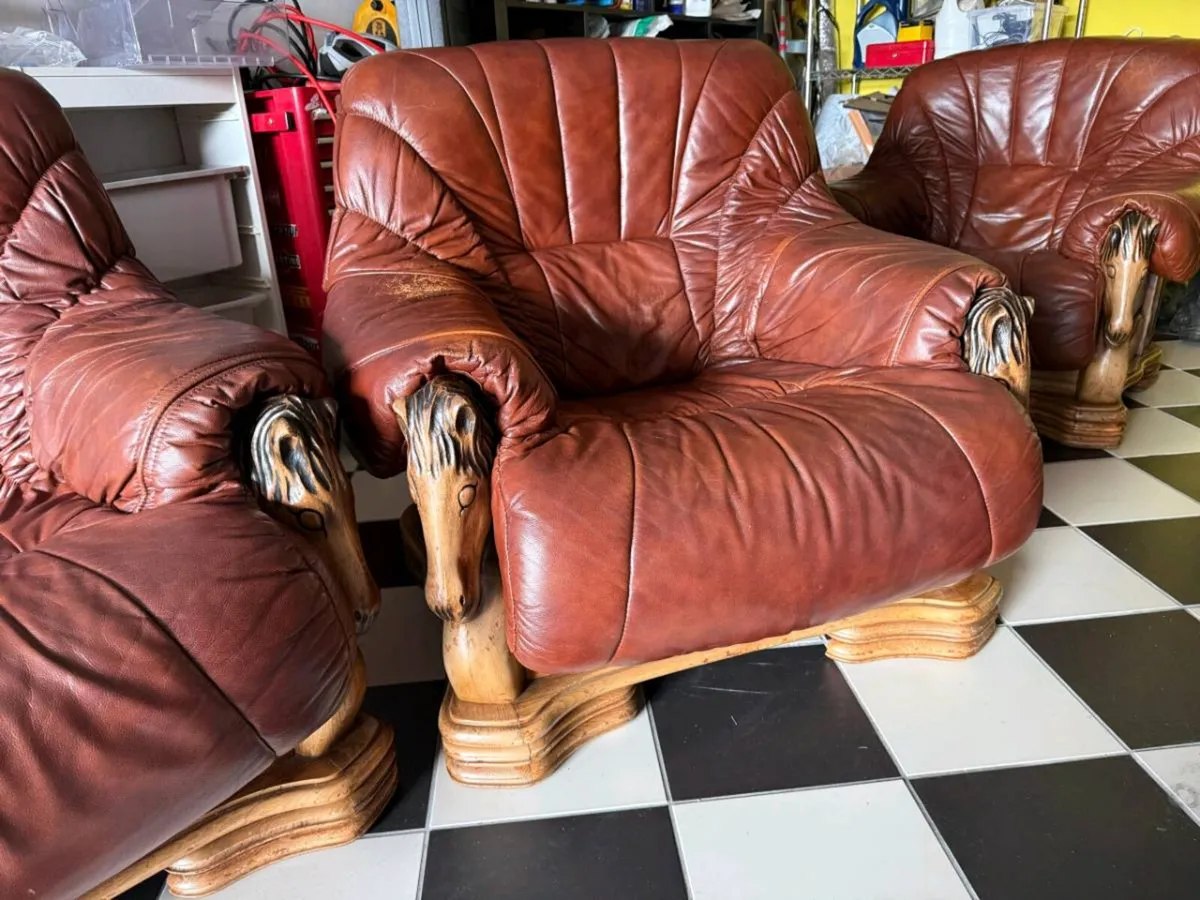 Leather couch for sale - Image 3