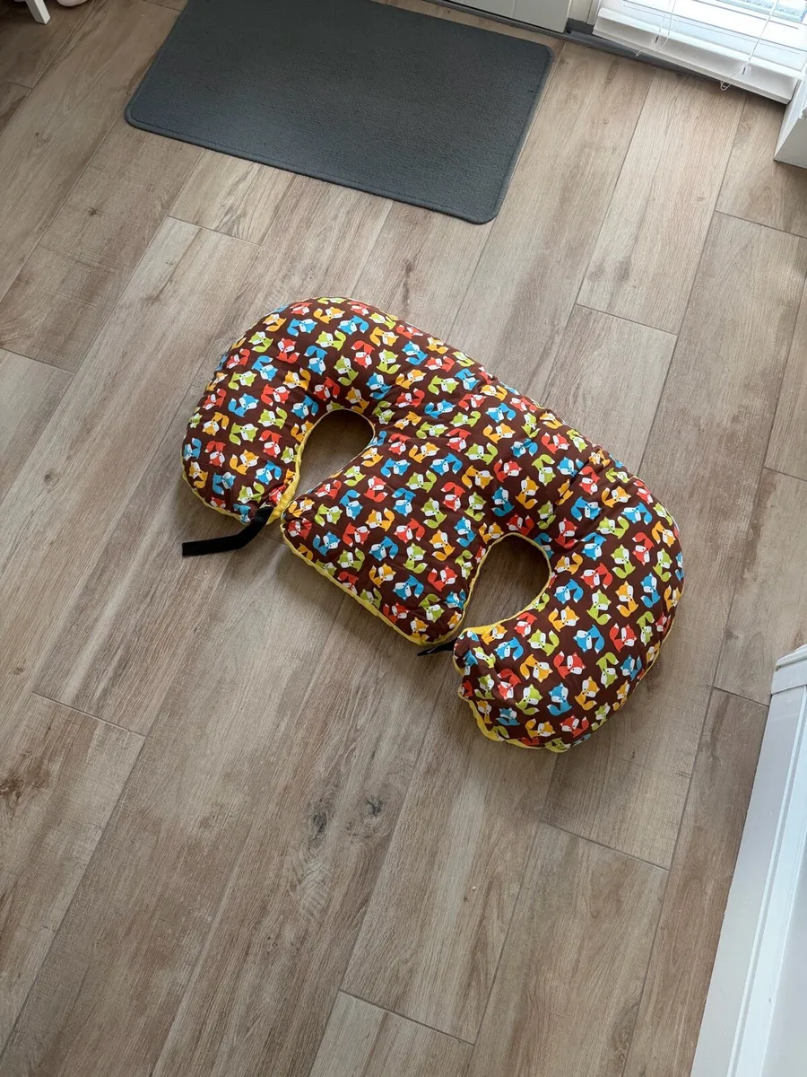 3 x Nursing pillows - Image 3