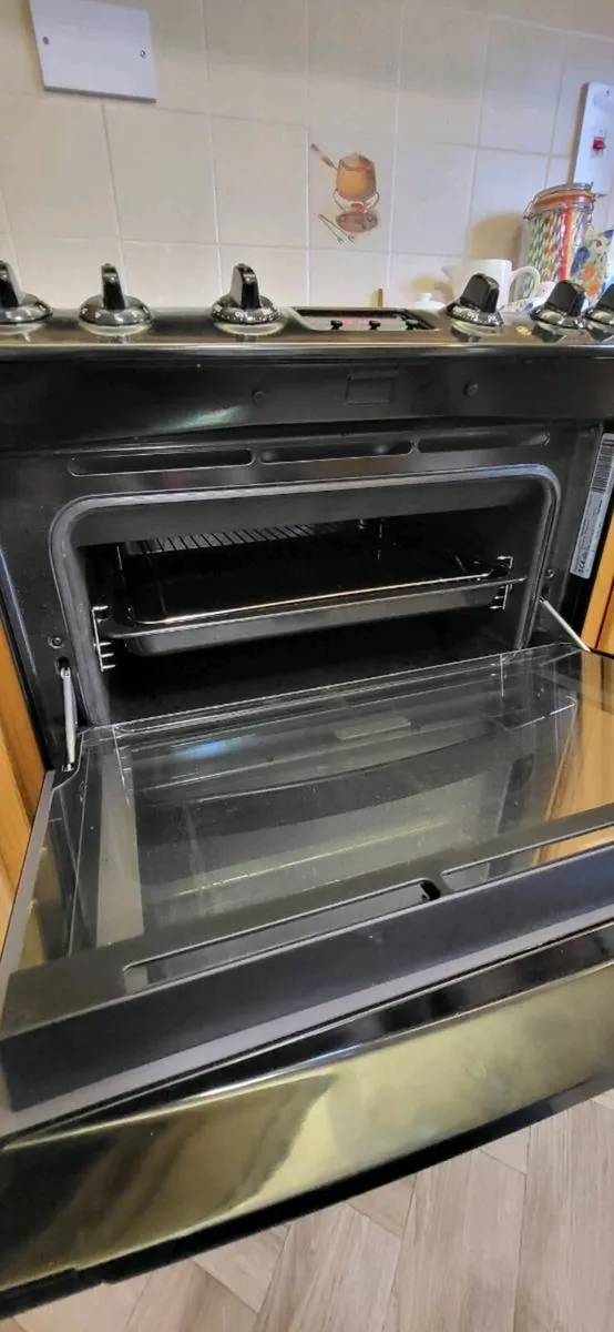 Electrolux 60cm Freestanding Electric Cooker - Image 4