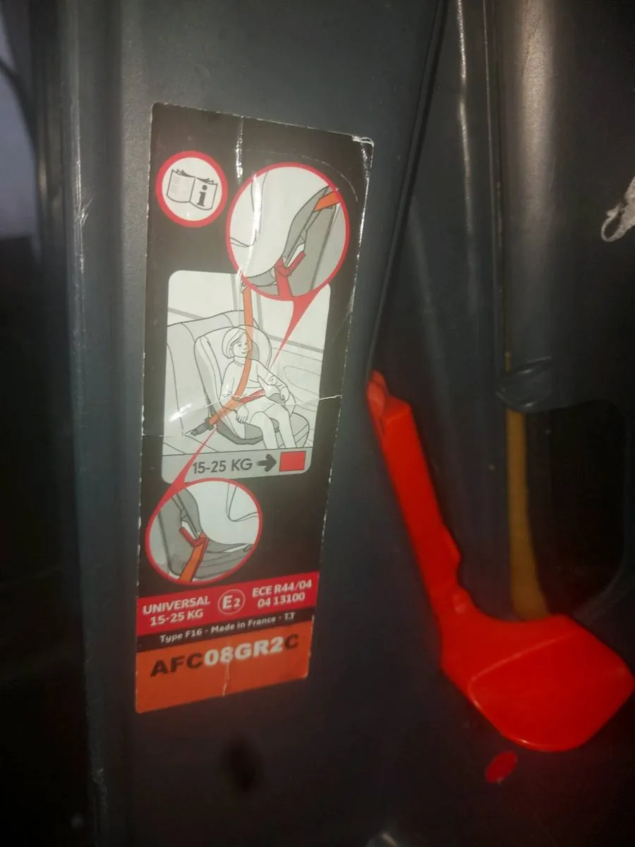 Infants car seat - Image 3