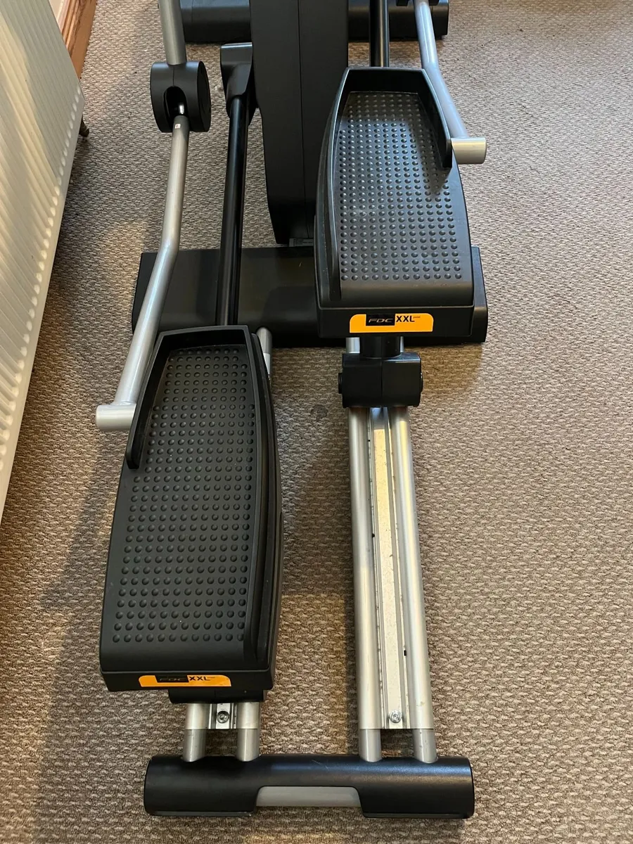 Cross trainer - Image 4