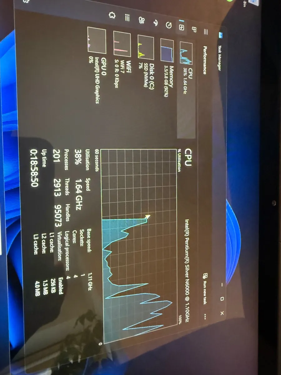 Dell Latitude 3120 2in1 Laptop 4GB/128SSD/FHD - Image 3