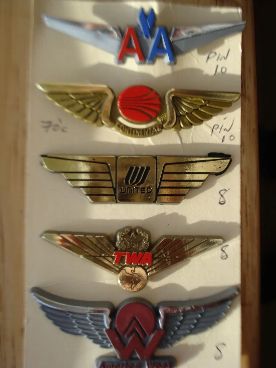 VINTAGE US AIRLINES CABIN CREW WINGS BADGES. 5. - Image 3