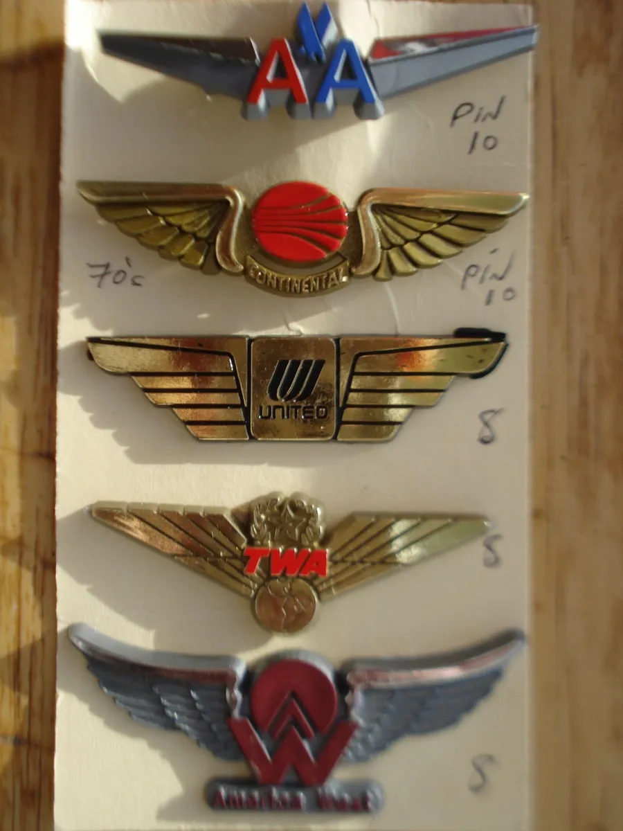 VINTAGE US AIRLINES CABIN CREW WINGS BADGES. 5. - Image 1