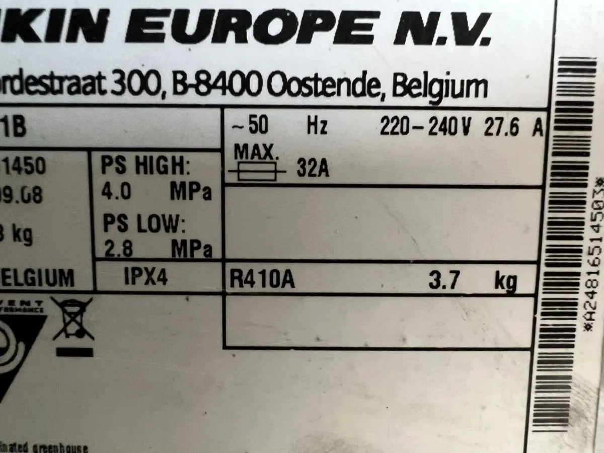 3 x Daikin Hot & Cold Air Conditioning Unit - Image 3