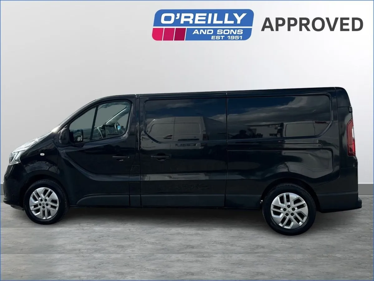 Renault Trafic Sport LL30 145BHP - Image 4