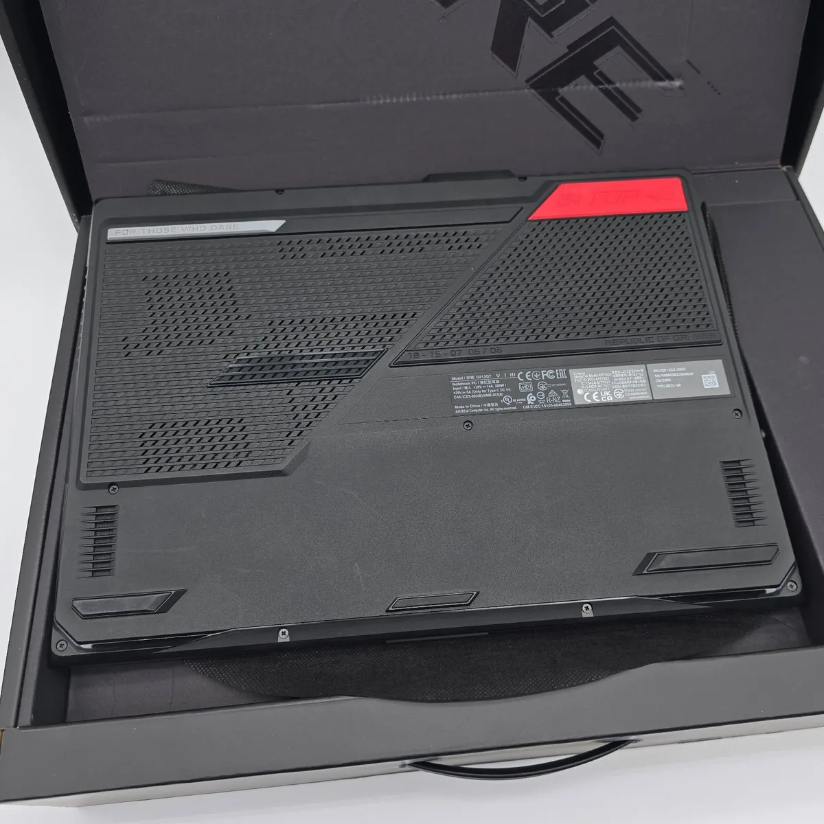 ASUS ROG Strix G15 Ryzen 9 5900 RX 6800 32GB 300Hz - Image 4