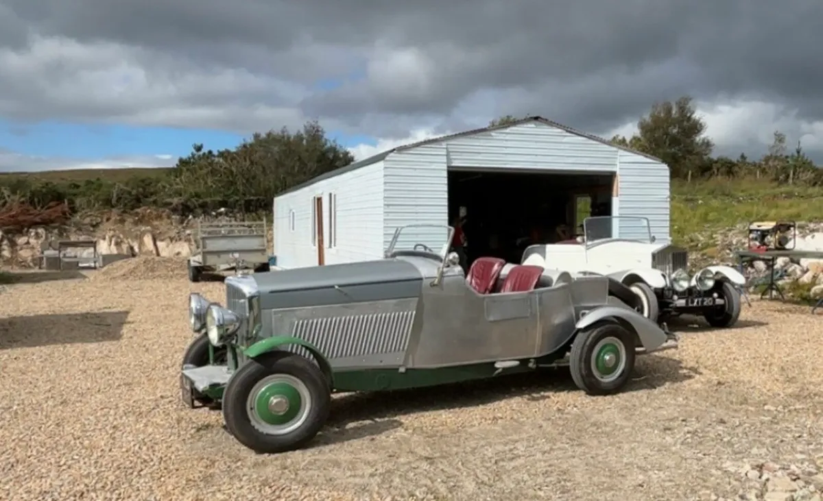 Decorative gold stone - Image 3