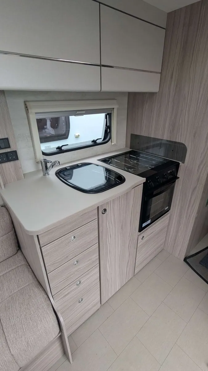 2023 Elddis Xplore 585 5 berth Excellent Condition - Image 2