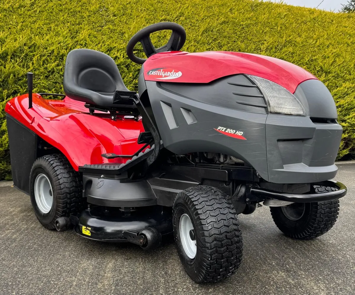 Castelgarden lawn tractor - Image 2