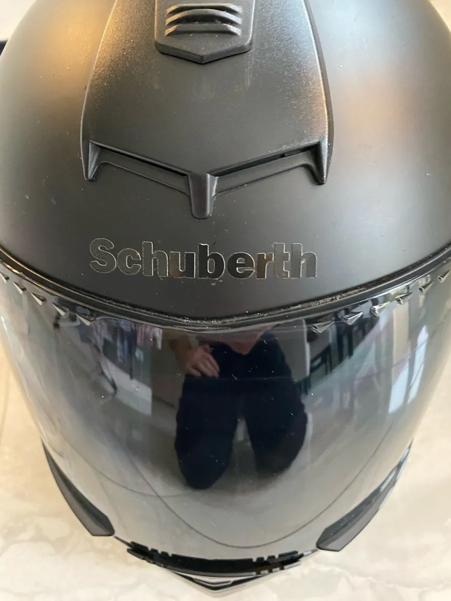 Schuberth s2 helmet - Image 4