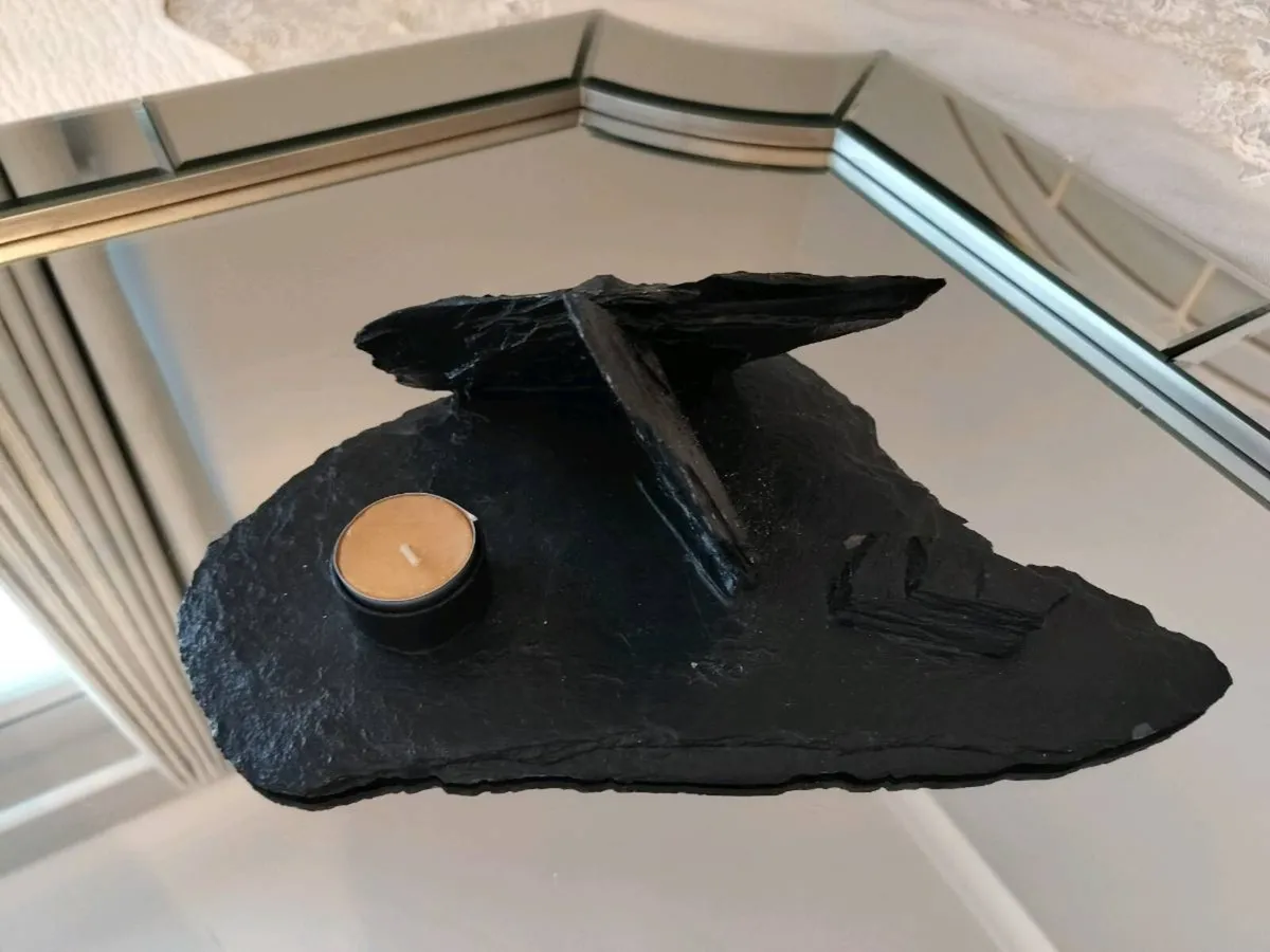 Slate t-light holder