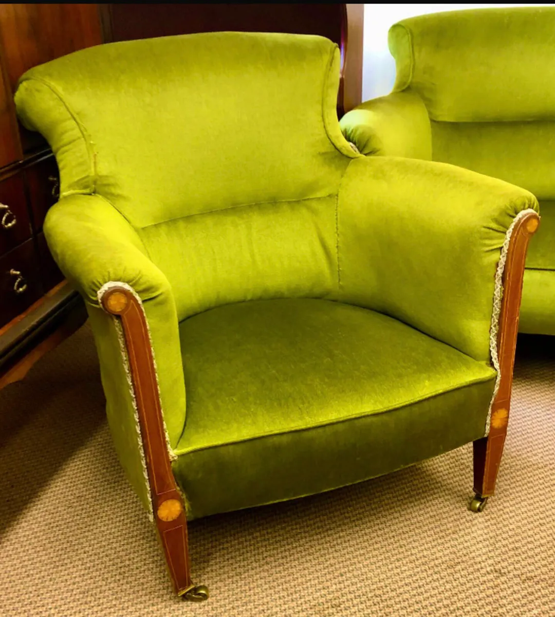 Antique Suite - Image 1