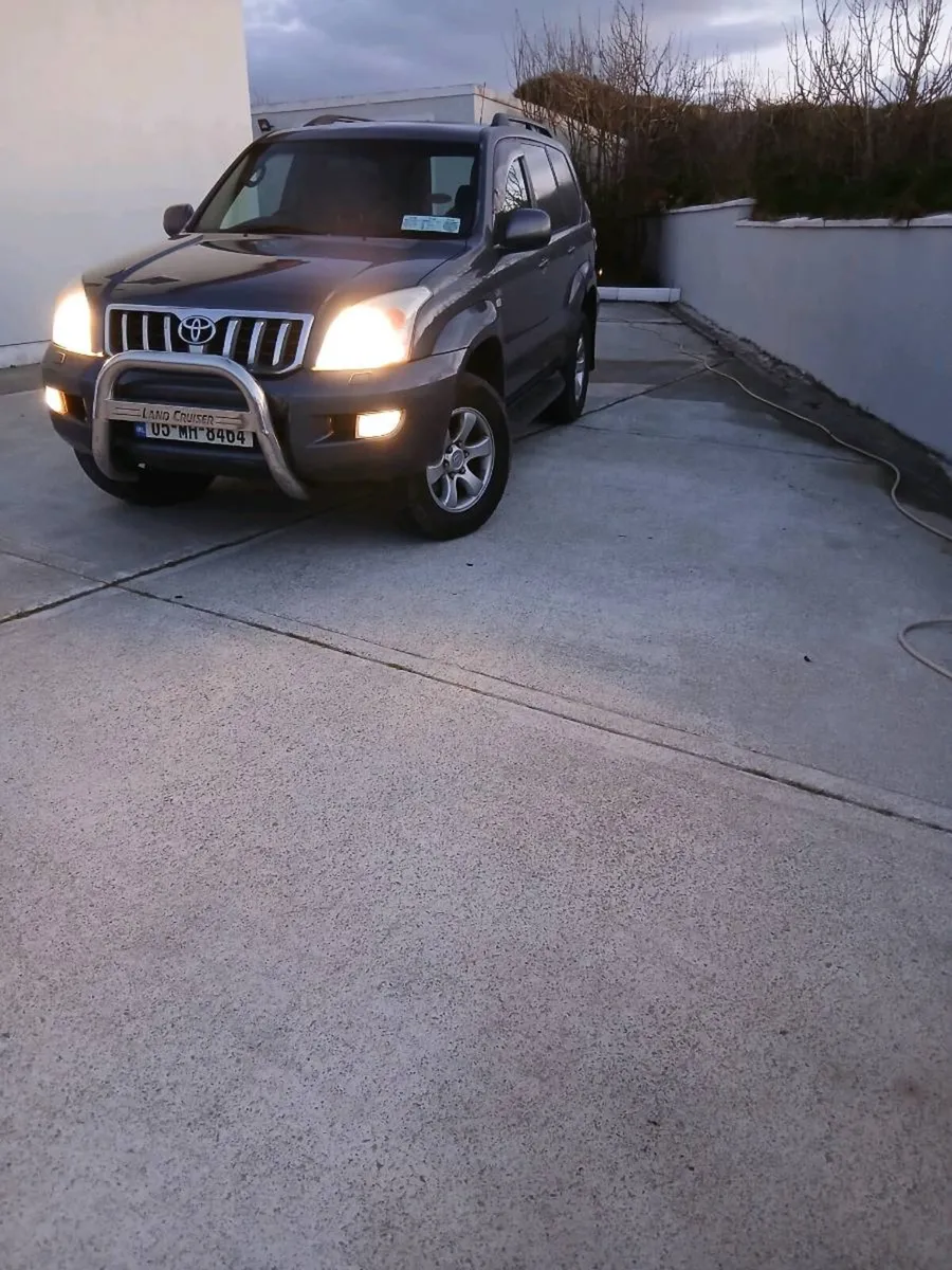Toyota landcruiser - Image 4