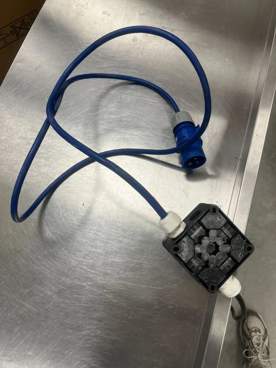 Heated Cabinet Sliding Doors - Image 4