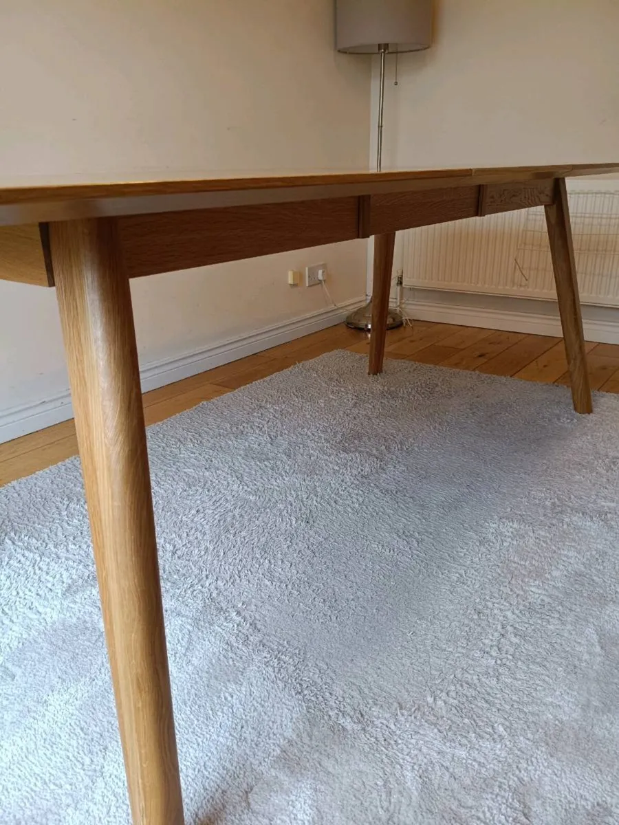 Oak veneer, extendable dining table - Image 4